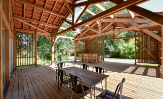 Terrasse couverte Maison d'Été